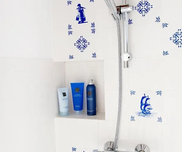 Konukevi Jackie O 4*